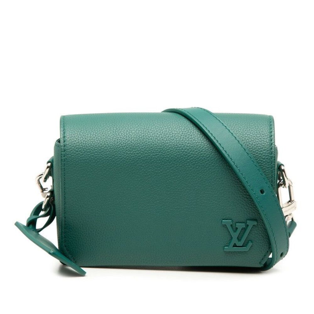Louis Vuitton LV Aerogram Wearable Wallet Crossbody M82367